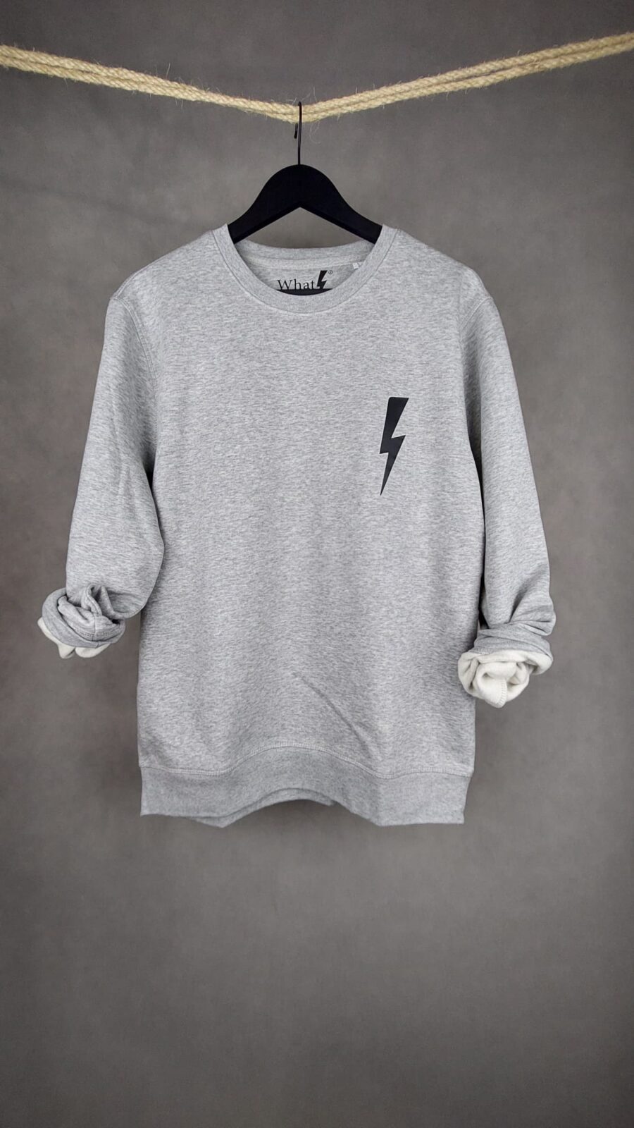 Sudadera Leader Unisex azul marino con mensaje "Born To Be The Leader of My Life"