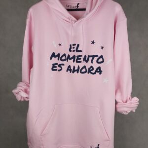 Imagen de la Sudadera Momento Unisex en color rosa, con diseño minimalista y confección en algodón orgánico.