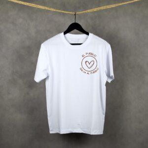 Camiseta solidaria de algodón orgánico con diseño sostenible – Beneficios destinados a afectados por la DANA